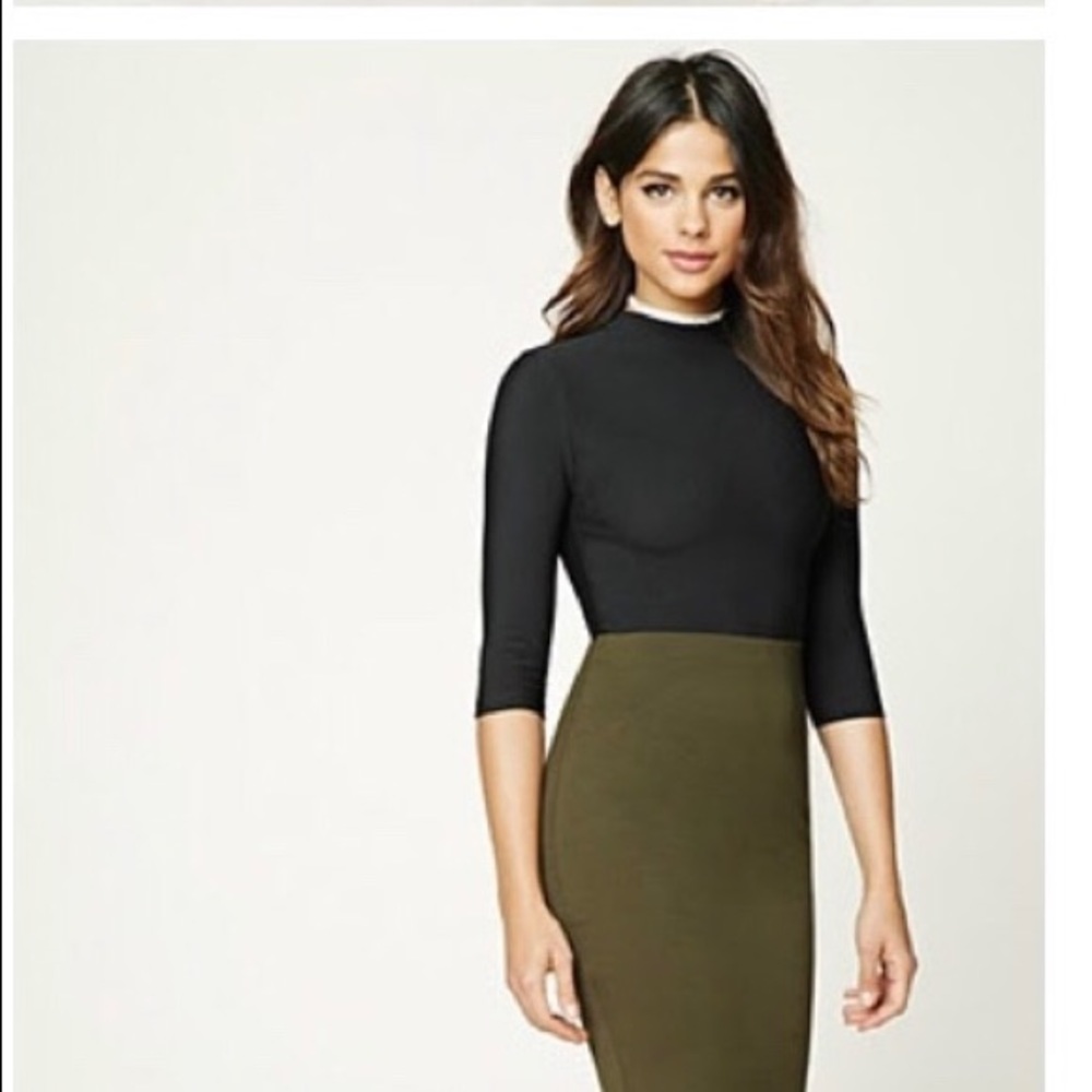 🌸3/$25- Black ribbed crop top